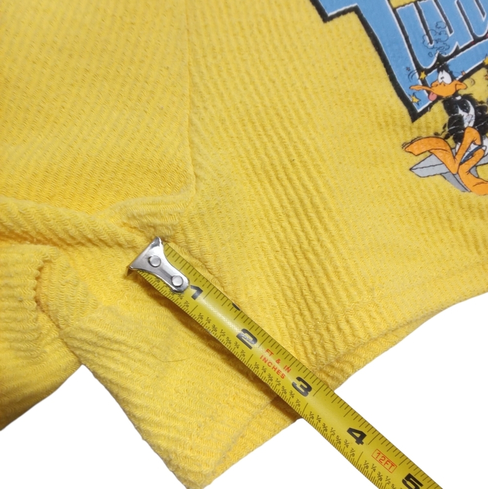 Space Jam Tune Squad Yellow Crop Top Shorts 2 Piece Cartoon Lounge Set Sz M - Picture 8 of 8